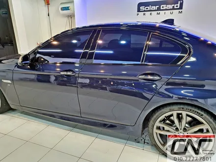 대전카멜레온썬팅 * BMW M550D 켈란CR의 아름다운 색상의 썬팅입히기 / 대전 서구