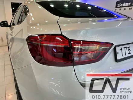 BMW F16 X6 묵직해보이는 뒷태 대전테일램프필름 오라칼 미드그레이 시공 / 대전 서구