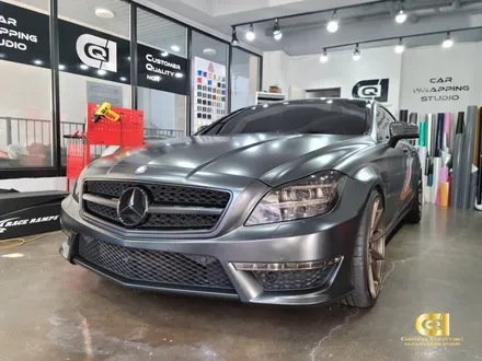 벤츠 CLS 63AMG 새틴 블랙락그레이 전체랩핑 시공기 수원랩핑 전문점 씨앤큐원 에서 / 수원 오목천동