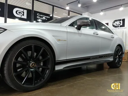 AMG 데칼 시공! 수원 자동차랩핑 전문점 씨앤큐원 에서 CLS 63AMG 사이드데칼 시공기 / 수원 오목천동