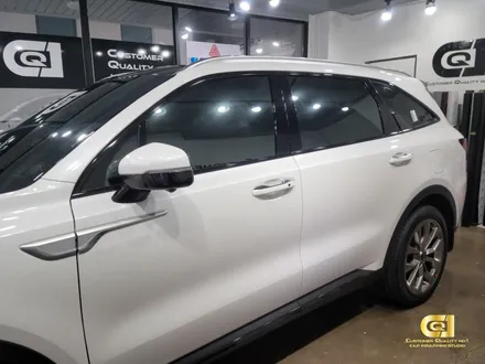 기아 쏘렌토 루프스킨과 크롬딜리트를 한번에! 수원랩핑전문점 씨앤큐원에서 / 수원 오목천동