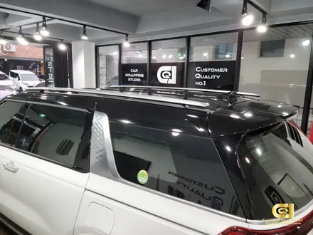 패밀리카의 대명사 카니발 4세대 로프 투톤랩핑 패키지 수원 자동차 랩핑 전문점 씨앤큐원 에서 / 수원 오목천동