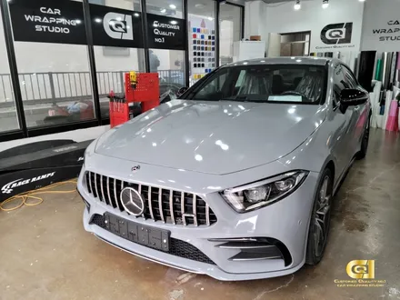 벤츠 CLS 53AMG 공구리 전체랩핑 시공 수원랩핑 전문점 씨앤큐원 에서! / 수원 오목천동