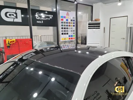 아우디 R8 v10 리얼카본 패키지 랩핑 시공 수원랩핑 전문점 씨앤큐원 에서 / 수원 오목천동