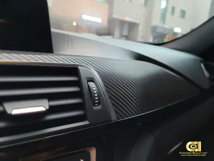 BMW 실내랩핑 시공으로 드라이빙 감성 업그레이드 수원랩핑 전문점 씨앤큐원 에서 / 수원 오목천동