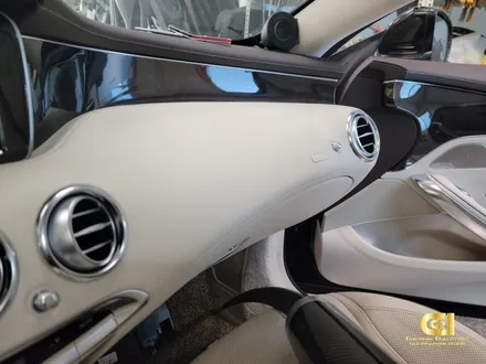 벤츠 S63AMG 쿠페 실내랩핑 시공완료 수원랩핑 씨앤큐원에서 / 수원 오목천동