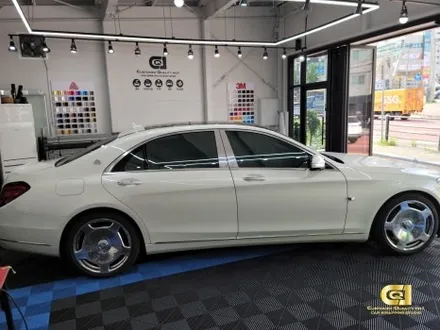 벤츠S클래스 마이바흐 듀오톤랩핑 시공완료 듀오톤랩핑은 수원랩핑 씨앤큐원 에서 / 수원 오목천동