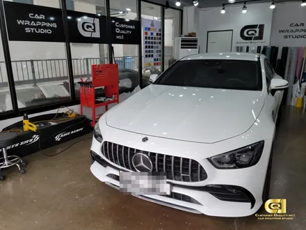 벤츠 GT 루프스킨 시공으로 스포티함을 더하다! 수원랩핑 전문점 씨앤큐원에서 / 수원 오목천동