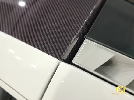 아우디 R8 v10 리얼카본 패키지 랩핑 시공 수원랩핑 전문점 씨앤큐원 에서 / 수원 오목천동