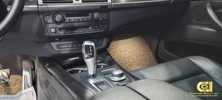 BMW X5 실내랩핑 시공으로 실내 드레스업 완성 수원랩핑 전문점 씨앤큐원 에서! / 수원 오목천동
