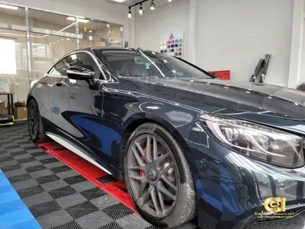 벤츠 S63AMG 쿠페 화이트펄 전체랩핑 시공완료 수원랩핑 전문점 씨앤큐원에서 / 수원 오목천동