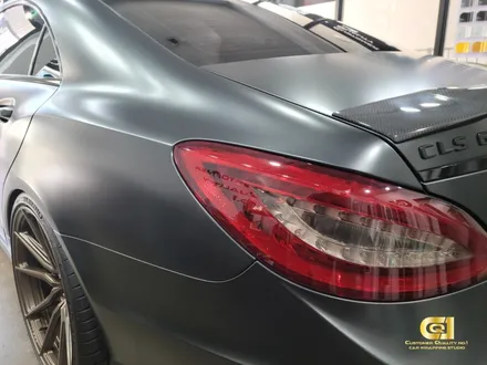 벤츠 CLS 63AMG 새틴 블랙락그레이 전체랩핑 시공기 수원랩핑 전문점 씨앤큐원 에서 / 수원 오목천동