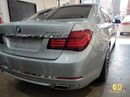 BMW 750LI 전체랩핑 시공기 수원랩핑 전문점 씨앤큐원에서 유광 화이트펄로 시공 완료! / 수원 오목천동