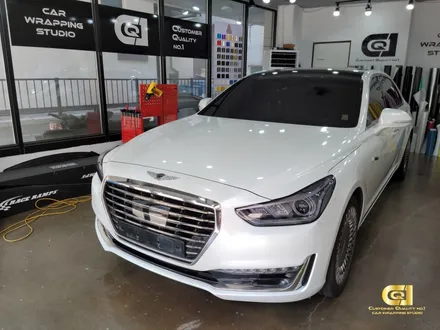 제네시스 EQ900 화이트펄 전체랩핑 시공기 수원랩핑 전문점 씨앤큐원 에서 / 수원 오목천동