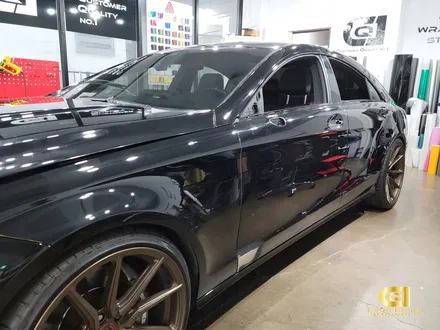 벤츠 CLS 63AMG 새틴 블랙락그레이 전체랩핑 시공기 수원랩핑 전문점 씨앤큐원 에서 / 수원 오목천동