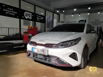 기아 K3 GT 루프스킨 시공으로 스포티함 더하기 수원랩핑 전문점 씨앤큐원 에서 / 수원 오목천동