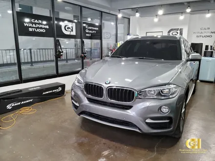BMW X6 화이트펄 전체랩핑 시공 수원 자동차 랩핑 전문점 씨앤큐원에서! / 수원 오목천동