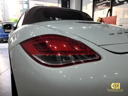 포르쉐 박스터 라이트필름 시공으로 드레스업과 보호를 한번에! 수원랩핑 전문점 씨앤큐원 에서 / 수원 오목천동