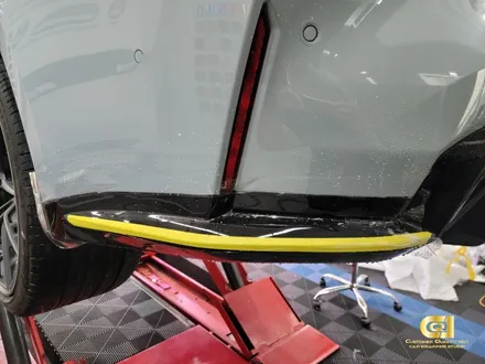 BMW M4 리어 범퍼와 디퓨저 PPF 시공으로 자동차 보호 완료 수원랩핑 전문점 씨앤큐원 / 수원 오목천동