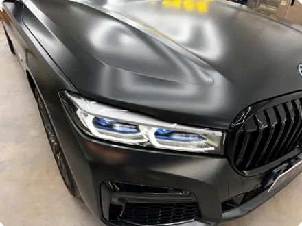 BMW G12 7시리즈 블랙팩 부천 전체 랩핑 강력한 포스로 변화된 시공 / BMW / 7시리즈 / 서울 강서구
