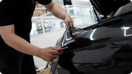 벤츠 gt43 amg 그라파이트에서 블랙메탈릭으로 전체랩핑 / 서울 강서구