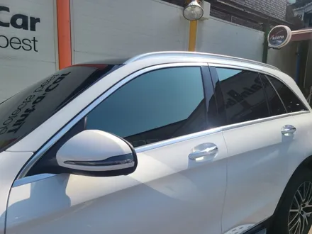 GLC300e 플러그인 하이브리드) 영등포 수입차 신차패키지/ GLC300e 레인보우 V90+QXD7000(커넥티드)+에코파워팩12C 장착 / 서울 양천, 구로, 강서, 영등포, 부천