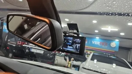수입차 블랙박스, 하이패스 설치)구형 BMW520d F바디 하이패스, 블랙박스 설치 / 영등포구 문래동