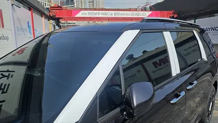 영등포, 여의도, 마포 신차 카니발 썬팅) 카니발 하이브리드 판테라메탈 9인승 1.6 노블레스 반사필름 + 블랙박스 시공. / 영등포구 문래동