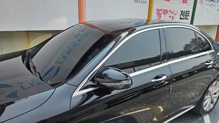 영등포 전면썬팅 시공)앞유리 썬팅을 하는 진짜 이유. -벤츠E300 앞유리 썬팅 시공 버텍스900 30% / 영등포구 문래동