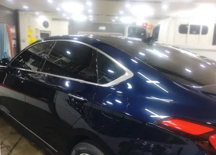 2018년 제네시스G80 로얄블루 입고 신차패키지 시공/ 만도필름 M90전체시공 / 아이나비 QXD1500(32G)장착! 열 찬단율 높은 자동차 썬팅 갑 / 영등포구 문래동