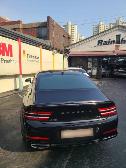 G80)영등포 신차패키지 전문점)  반사필름 신차패키지- 썬팅+블랙박스+PPF+보조배터리 장착- 틴트어카 고스트 반사필름 시공 / 서울 양천, 구로, 강서, 영등포, 부천