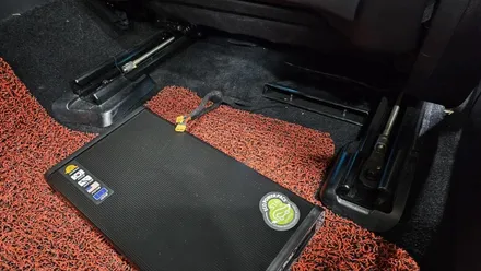 여의도 수입차 보조배터리설치) 벤츠 GLC 43AMG 아이나비QXD1플러스+커넥티드+와이파이 동글+에코파워팩 S16 라이트 슬림 LCD 액정형 설치 / 영등포구 문래동