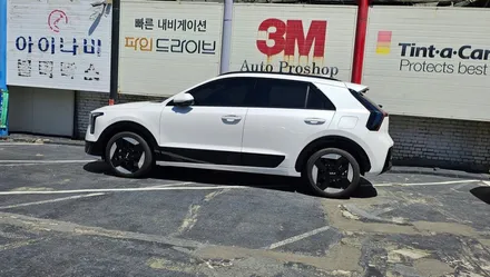 영등포 루마버텍스) 신차 썬팅 작업 꼼꼼하고 확실하게 하여 탈이 나지않게- / 영등포구 문래동