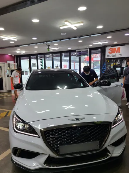 제네시스dh스포츠) 후퍼옵틱 프.나.세 필름으로 운전석 1장 시공/ 시공후 개인과실로 인한 필름 스크래치는 어떻게?? / 서울 양천, 구로, 강서, 영등포, 부천