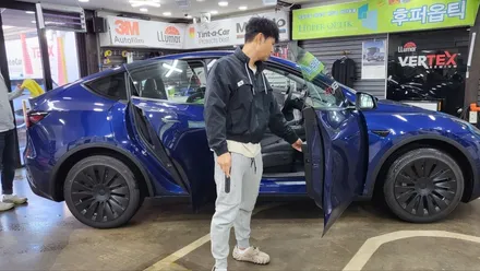 영등포 틴트어카 문래점) 모델Y 포시즌 전면50% 1열15% 2열,뒷유리5% / 서울 양천, 구로, 강서, 영등포, 부천