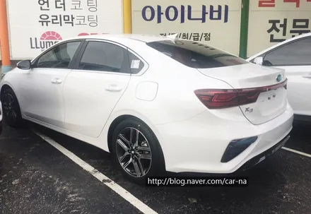 영등포 썬팅/2018 더뉴 k3 신차패키지시공/ 레이노s9시공/아이나비QXD1000장착/PPF 도어엣지,컵 시공 / 더뉴 K3 스노우 화이트펄 / 영등포구 문래동