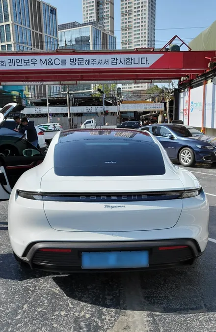 영등포,여의도 수입차 틴팅) 포르쉐 전기차 2023타이칸에 입혀준 틴팅(썬팅)은? / 서울 양천, 구로, 강서, 영등포, 부천