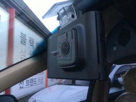 영등포 틴트어카 코리아) 카니발 신차패키지-전면+측후면 틴팅/ 블랙박스 장착 틴트어카 비비드 전체시공 / 서울 양천, 구로, 강서, 영등포, 부천