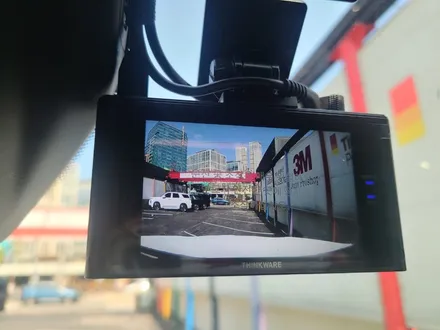 GLC300e 플러그인 하이브리드) 영등포 수입차 신차패키지/ GLC300e 레인보우 V90+QXD7000(커넥티드)+에코파워팩12C 장착 / 서울 양천, 구로, 강서, 영등포, 부천