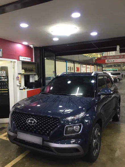 소형 SUV 베뉴 신차패키지/ 틴트어카 포시즌+파인 뷰 LX2000(32G) 장착 시공/ 영등포썬팅잘하는곳 :) / 서울 양천, 구로, 강서, 영등포, 부천