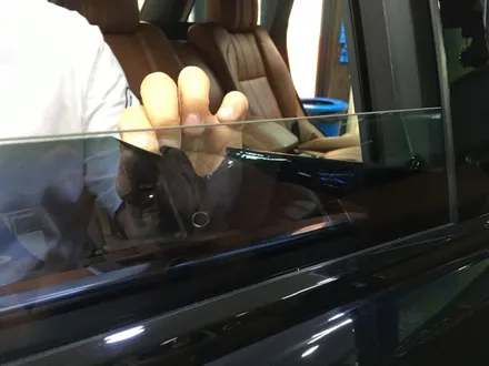 영등포 수입차 썬팅) 2014년 레인지로버4.4D 오래된 썬팅 제거, 레인보우 V90 전면30%측후면12,5%재시공 / 서울 양천, 구로, 강서, 영등포, 부천
