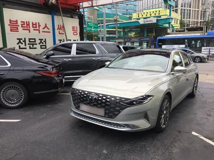 영등포 썬팅) 그랜저 IG 글로잉 실버색상 반반사필름시공 레인보우 V90 전면23%측후면12%파썬30%+PPF 5종패키지 / 서울 양천, 구로, 강서, 영등포, 부천
