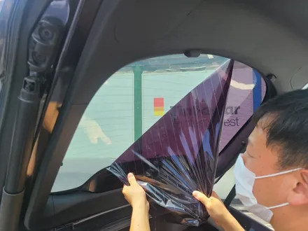 스팅어) 색 바랜 저가 필름 제거하고 에메랄드빛 고급스런 반사필름 틴트어카 고스트 필름으로 변신!! / 서울 양천, 구로, 강서, 영등포, 부천