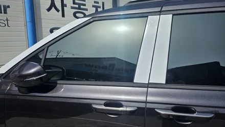 영등포, 여의도, 마포 신차 카니발 썬팅) 카니발 하이브리드 판테라메탈 9인승 1.6 노블레스 반사필름 + 블랙박스 시공. / 영등포구 문래동