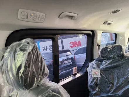 스타리아) 2021현대 스타리아 그라파이트 그레이 입고! 실사 투척! 신차검수+썬팅+블랙박스 장착전문 / 서울 양천, 구로, 강서, 영등포, 부천