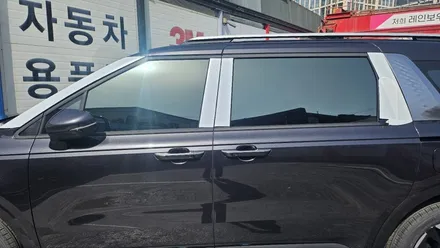 영등포, 여의도, 마포 신차 카니발 썬팅) 카니발 하이브리드 판테라메탈 9인승 1.6 노블레스 반사필름 + 블랙박스 시공. / 영등포구 문래동