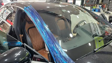 후퍼옵틱 영등포 문래점)메르세데스 벤츠 AMG 63GT 앞유리 교체후 썬팅 시공. 후퍼옵틱 클래식 33% / 영등포구 문래동