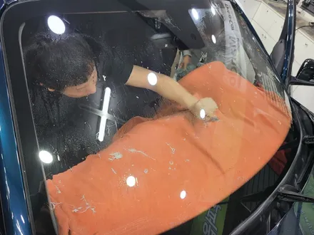 영등포 후퍼옵틱) BMW 118D 후퍼옵틱 클라식33% 전면 썬팅 재시공 / 서울 양천, 구로, 강서, 영등포, 부천
