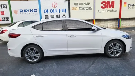 영등포썬팅재시공) 본드층 녹아 시인성 지장주는 썬팅필름 제거후 시야 보호받자. / 서울 양천, 구로, 강서, 영등포, 부천