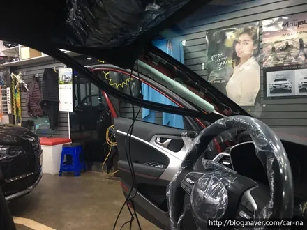 영등포 현대 G70 3M CM,CP틴팅시공/전면CM30%측후면CP15%/제네시스 G70 외장 블레이징 레드, 내장 스포츠 레드 / 영등포구 문래동